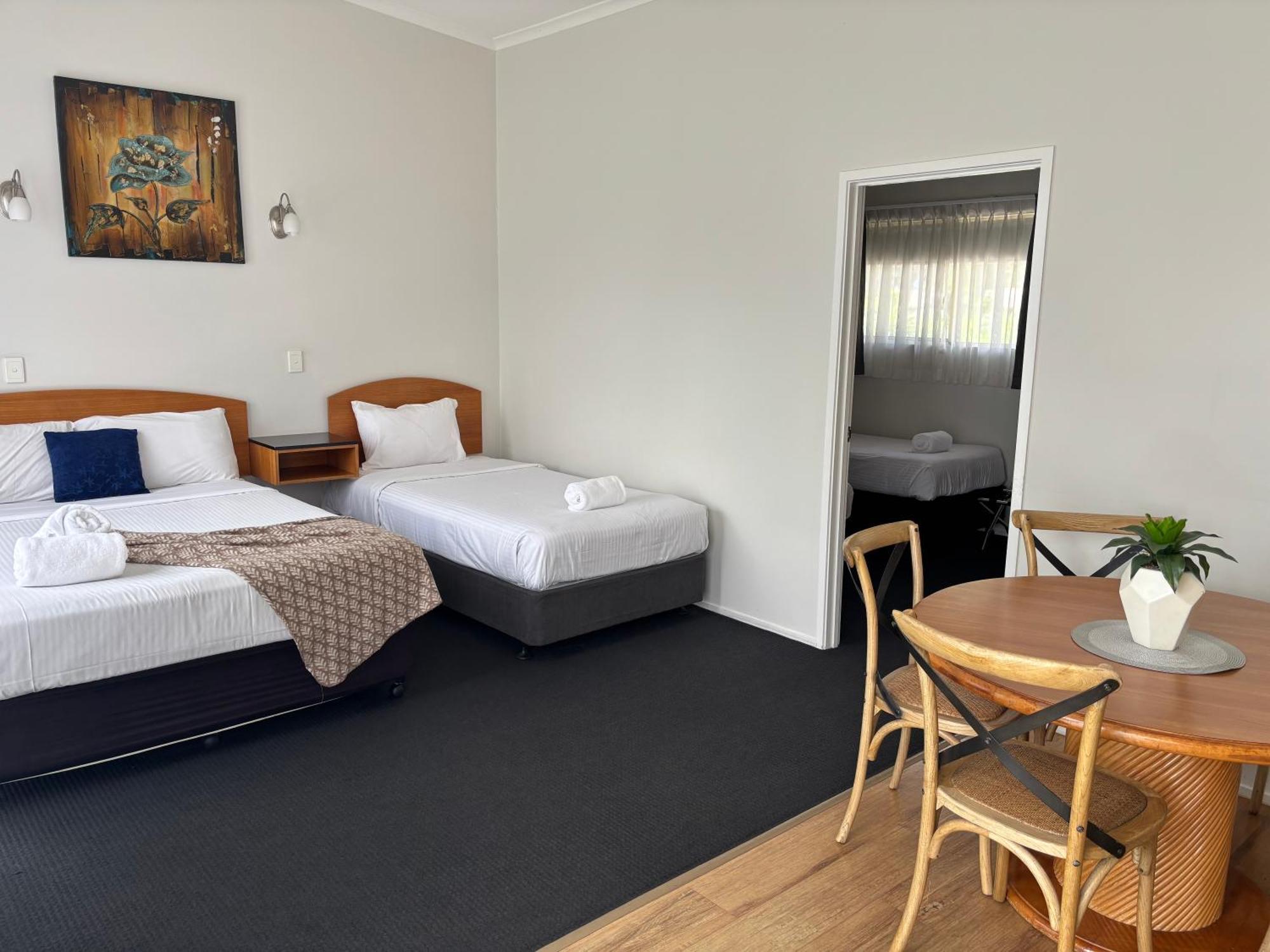 Caboolture Riverlakes Boutique Motel Exterior photo
